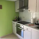 D'hotlis Apartman