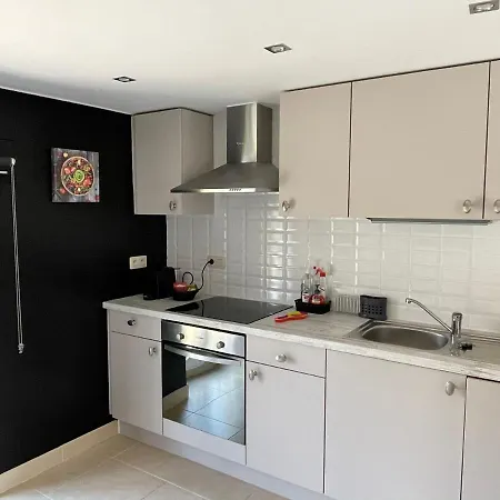 D'hotlis Apartment
